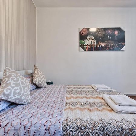 Venice Vacation Apartment Two Bedrooms Municipalità di Municipalità di Marghera Kültér fotó