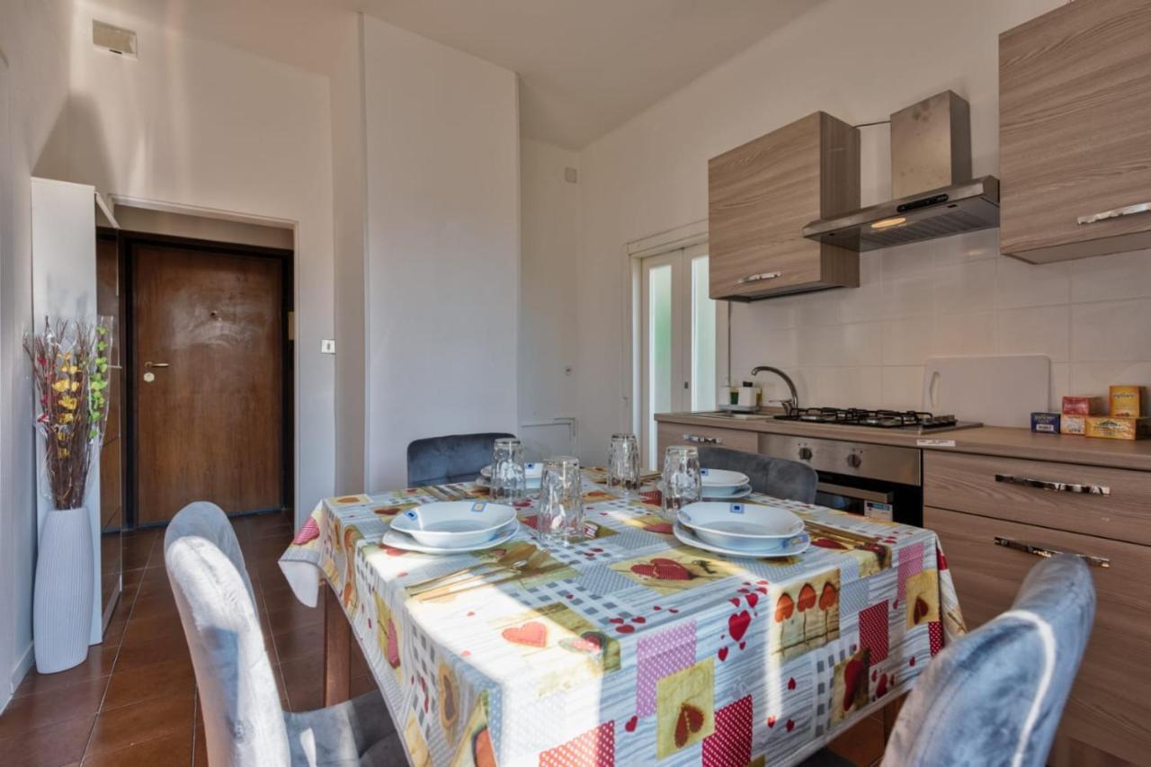 Venice Vacation Apartment Two Bedrooms Municipalità di Municipalità di Marghera Kültér fotó