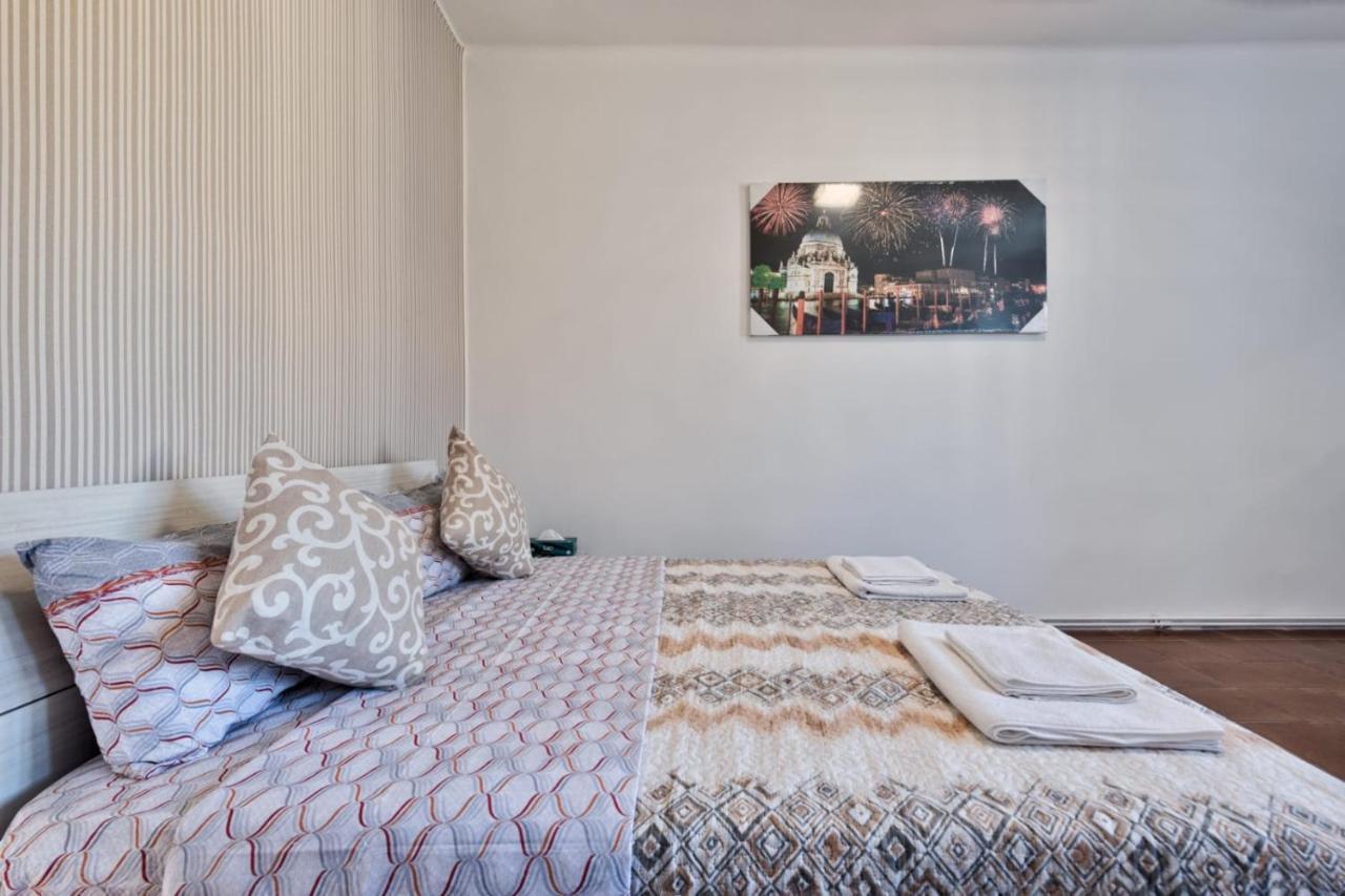Venice Vacation Apartment Two Bedrooms Municipalità di Municipalità di Marghera Kültér fotó